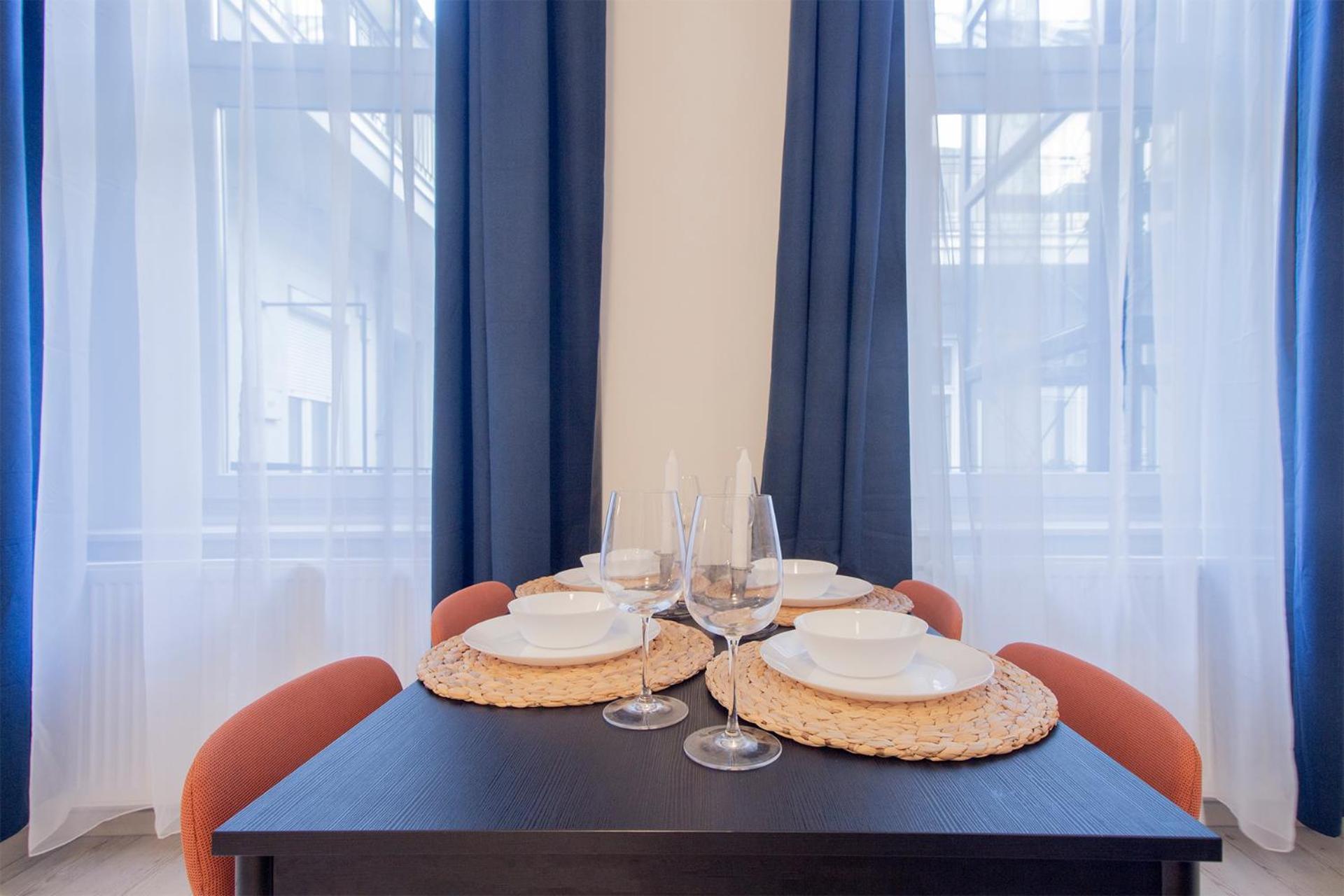 Kalvin 2Bdr Apartment With Ac Budapešť Exteriér fotografie